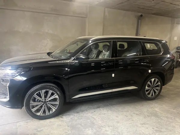 اکستریم، VX (QX)