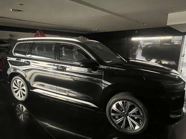 اکستریم، VX (QX)