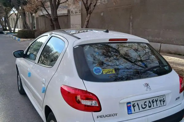 پژو، 207