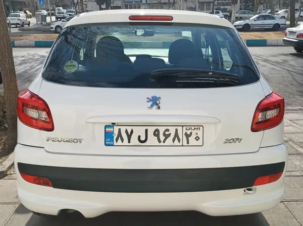 پژو، 207