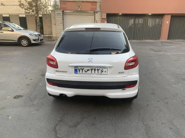 پژو، 207