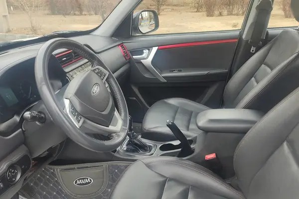 ام وی ام، X33 S