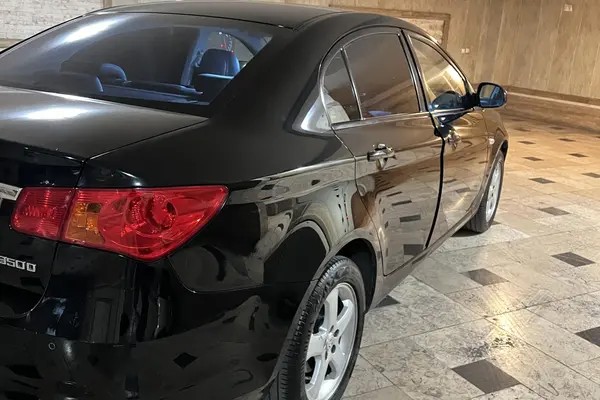 ام جی، 350