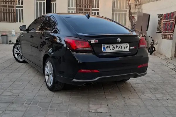 ام جی، 6