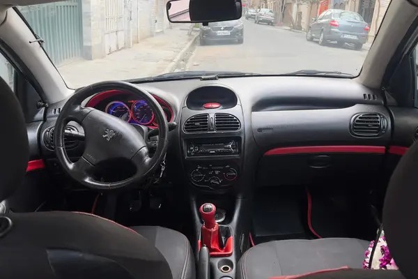 پژو، 206 SD