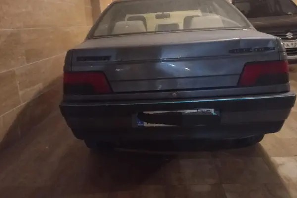 پژو، 405