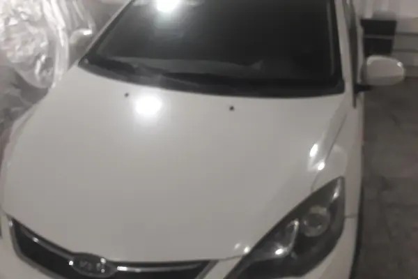 ام وی ام، 315هاچ بک