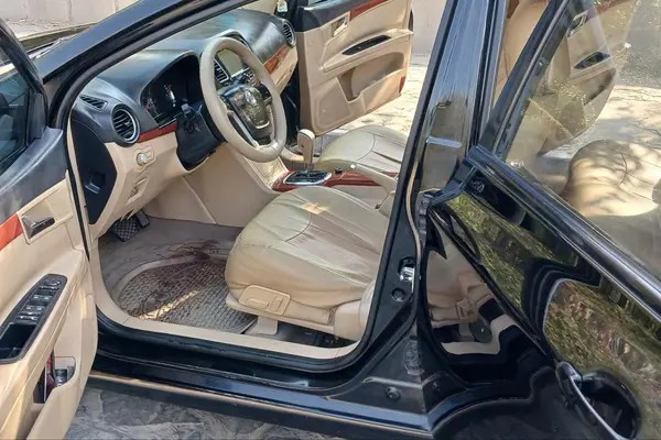 ام جی، 350