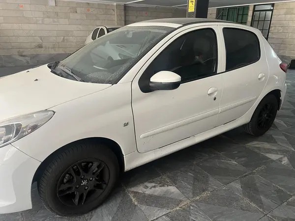 پژو، 207