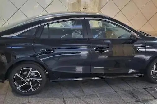 ام جی، GT