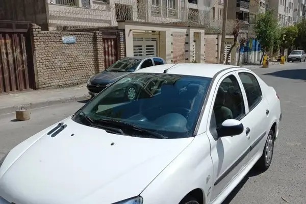پژو، 206 SD
