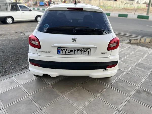 پژو، 207