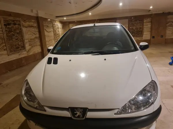 پژو، 206 SD