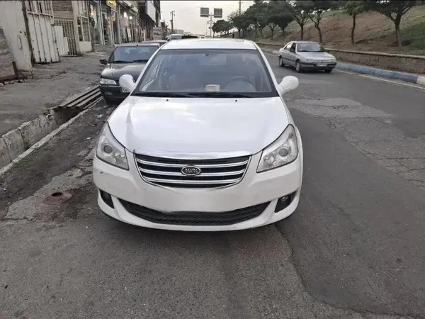ام وی ام، 550