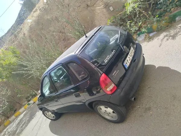 اپل، کورسا