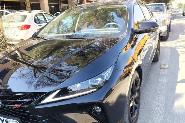 فونیکس، آریزو 6 جی تی (Z6 GT)