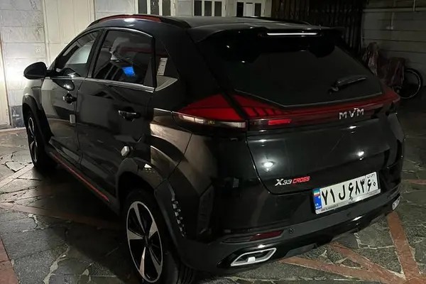 ام وی ام، X33 کراس