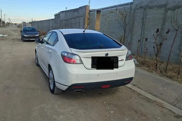 ام جی، 6