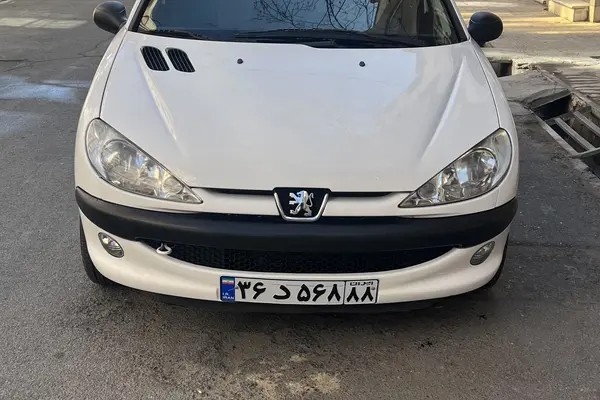 پژو، 206