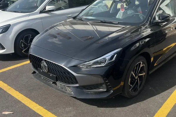 ام جی، GT