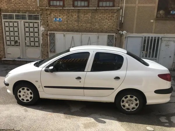 پژو، 206 SD