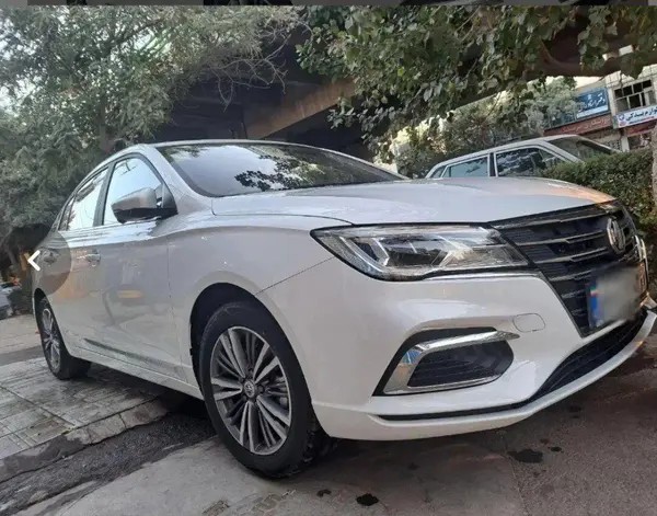 ام جی، 5