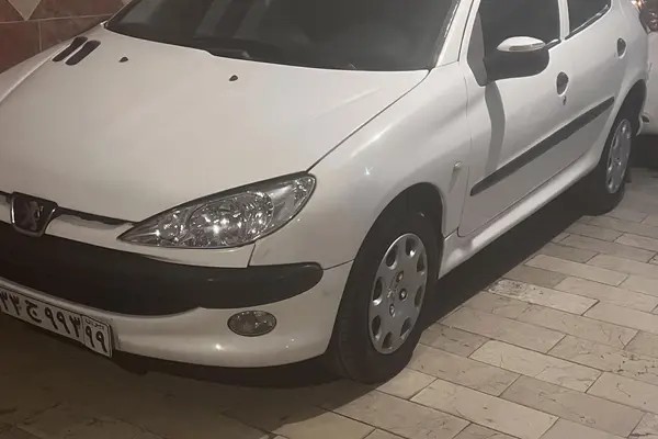پژو، 206