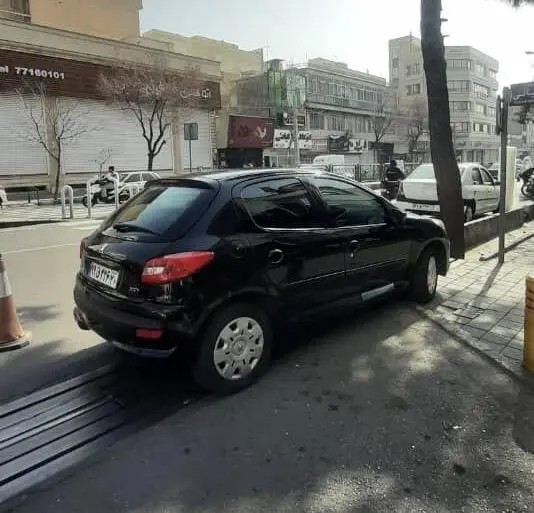 پژو، 207