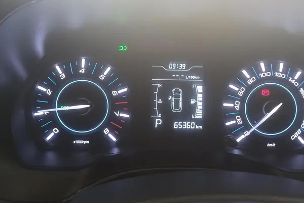 ام وی ام، X33 S