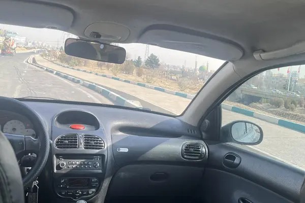 پژو، 206