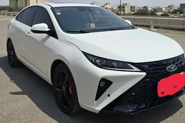 فونیکس، آریزو 6 جی تی (Z6 GT)