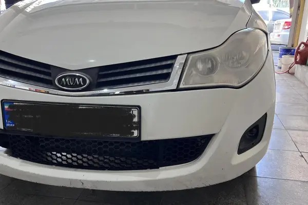 ام وی ام، 315هاچ بک