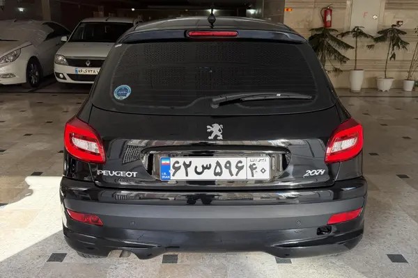 پژو، 207