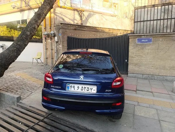 پژو، 207