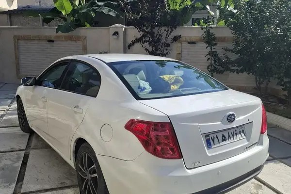 بسترن، B50F