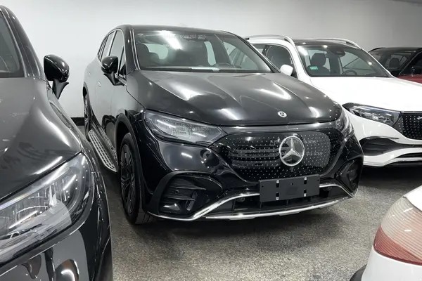 بنز، EQE SUV