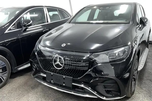 بنز، EQE SUV