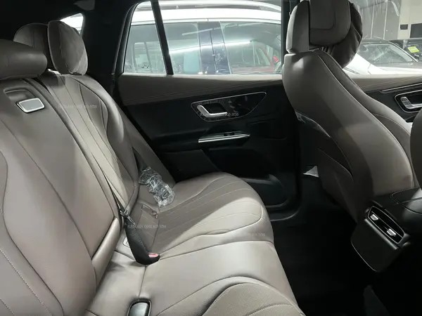 بنز، EQE SUV
