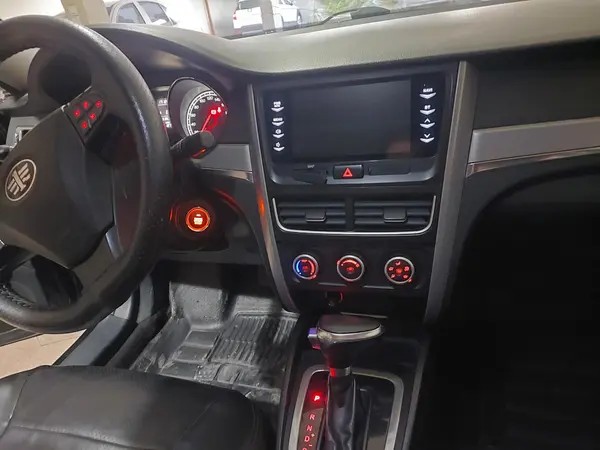 بسترن، B30
