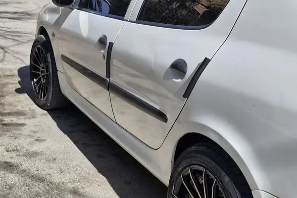 پژو، 206 SD