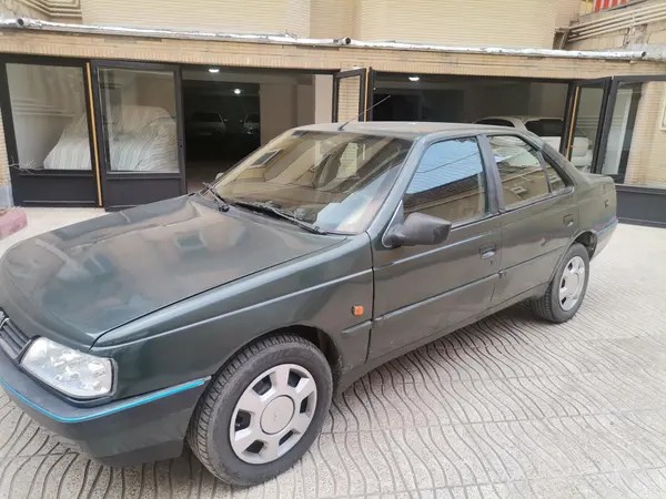 پژو، 405