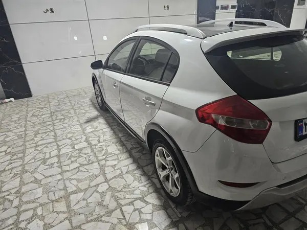 برلیانس، H330