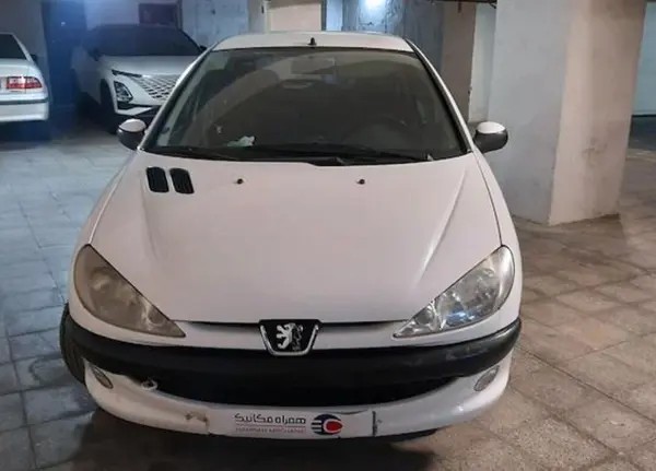 پژو، 206