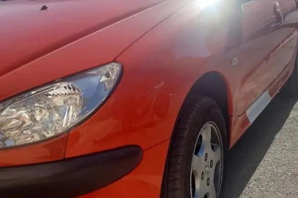 پژو، 206