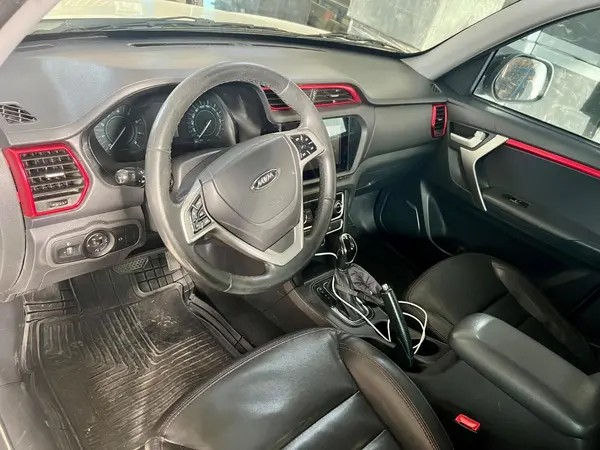 ام وی ام، X33 S