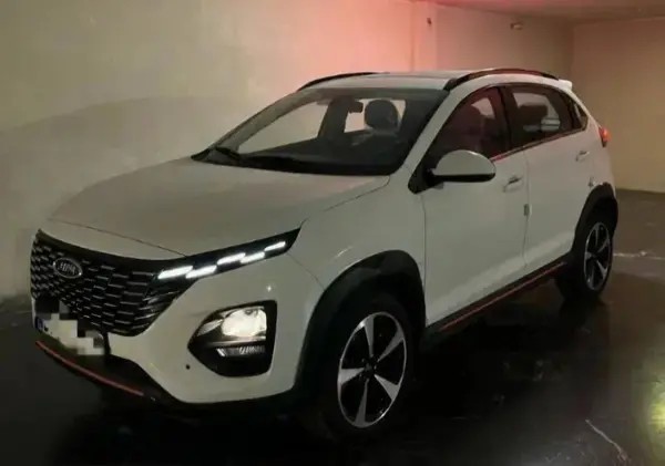 ام وی ام، X33 کراس