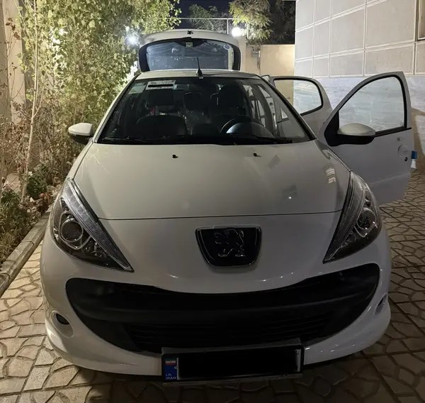 پژو، 207