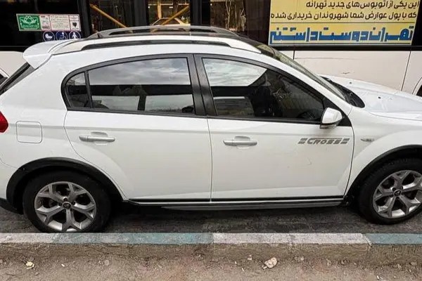 برلیانس، کراس
