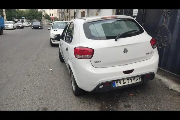 تیبا، هاچ بک