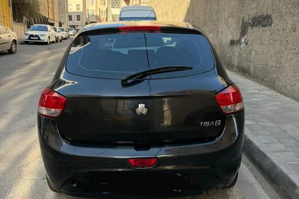 تیبا، هاچ بک